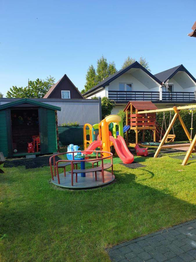 Apartamentowe Domki Drewniane Colorado Villa Karwia Exteriör bild