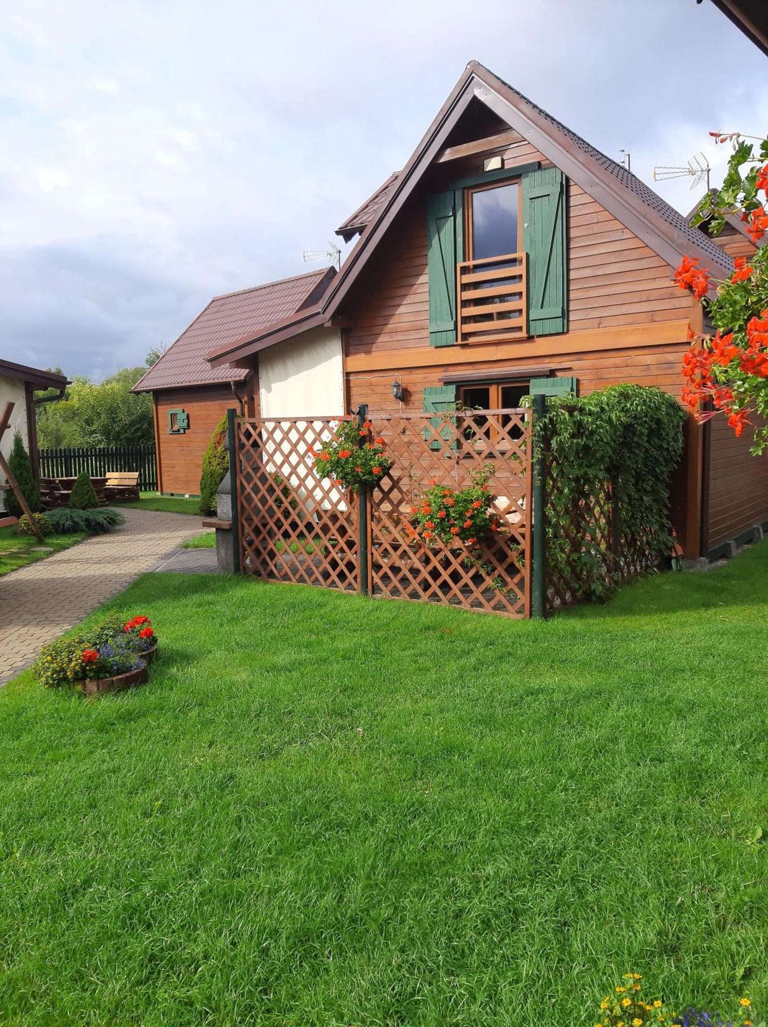 Apartamentowe Domki Drewniane Colorado Villa Karwia Exteriör bild