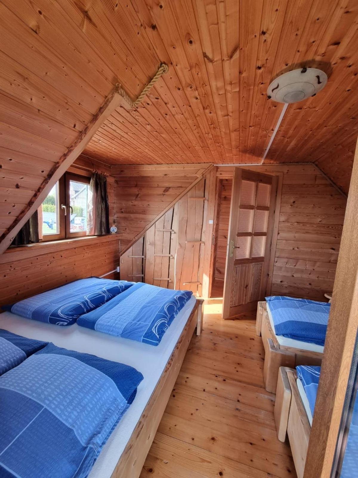 Apartamentowe Domki Drewniane Colorado Villa Karwia Exteriör bild